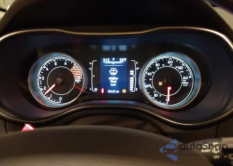 2019 Jeep Cherokee Latitude Plus 4X4 z USA, uszkodzony, nr VIN 1C4PJMLX5KD156249